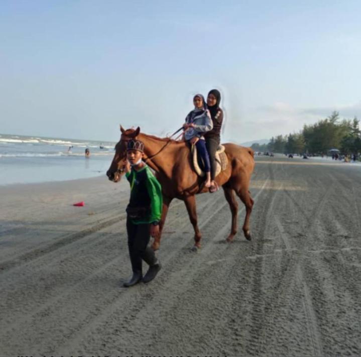 Dee Timurbay Kuantan